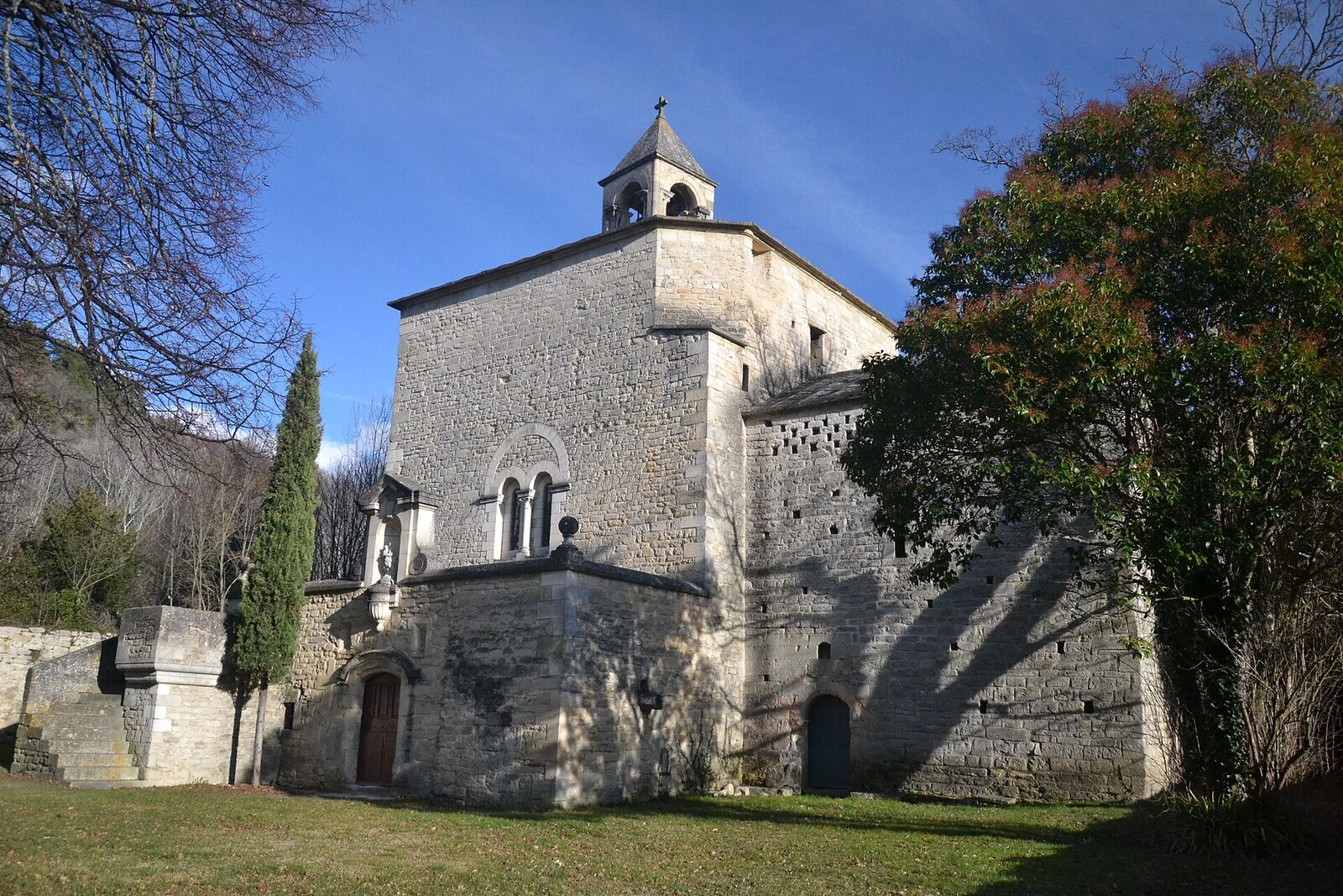 Die romanische Kapelle Notre-Dame-du-Groseau bei Malaucène